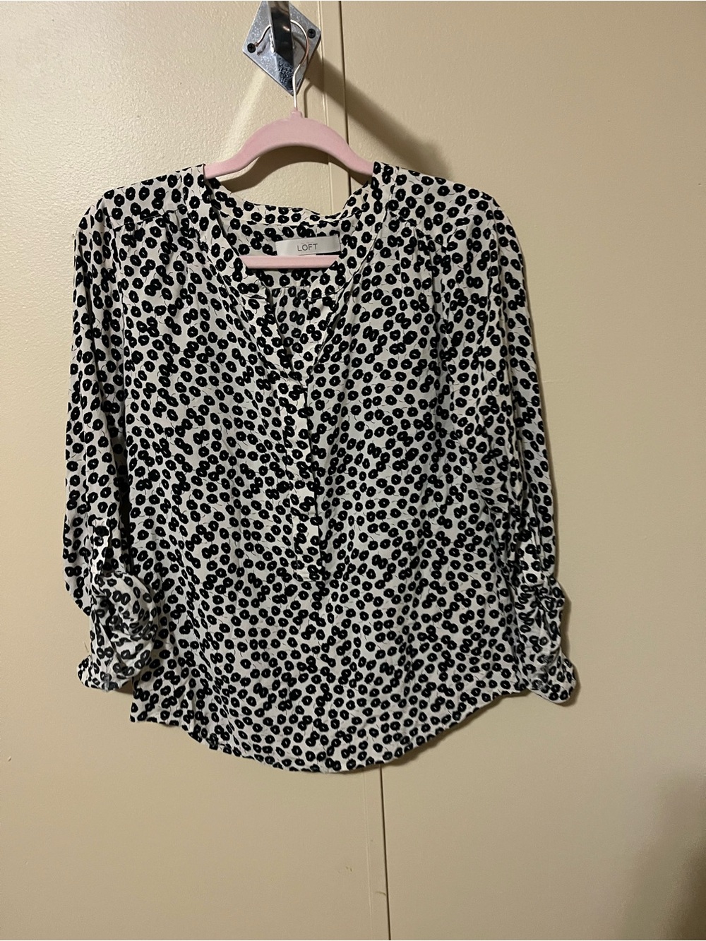 LOFT Black & White Printed Button-Front Blouse